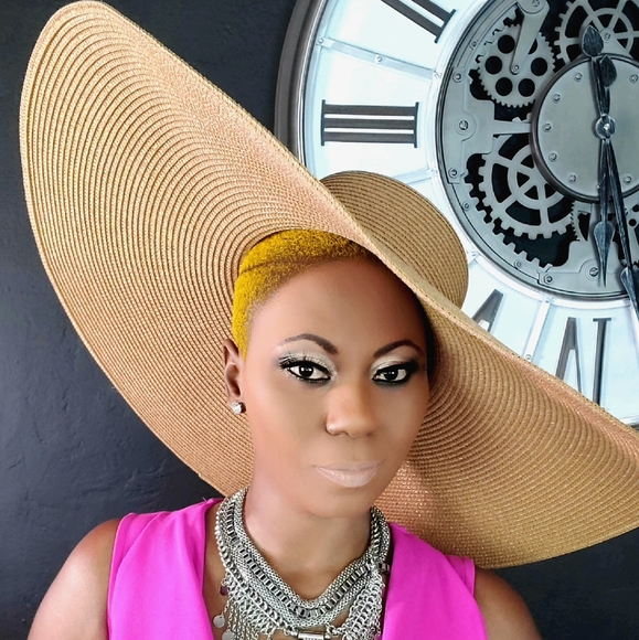 Hat - Picture 5 of 5